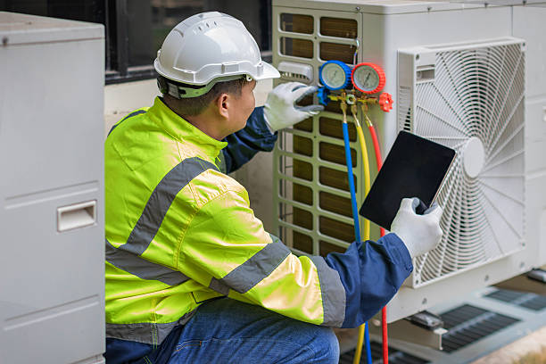 Professional Hvac technician working in Fairmont, NC